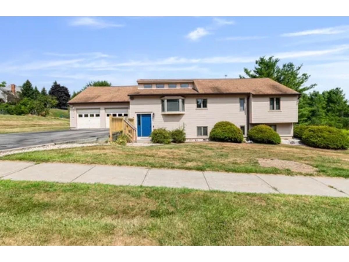 30 Dubois Drive, South Burlington