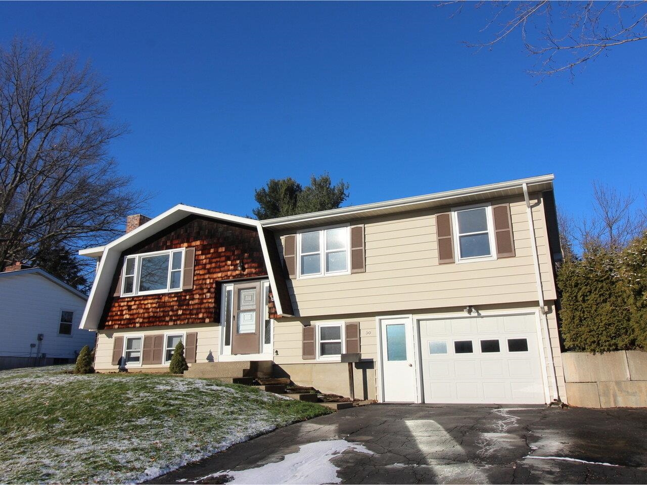 30 Greenwood Avenue