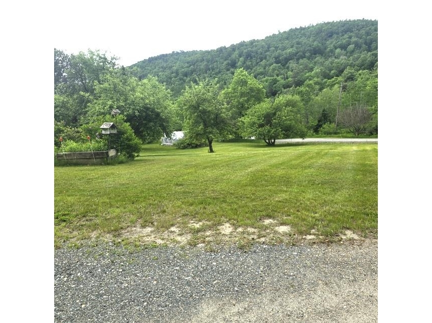30 Hollow View Drive
