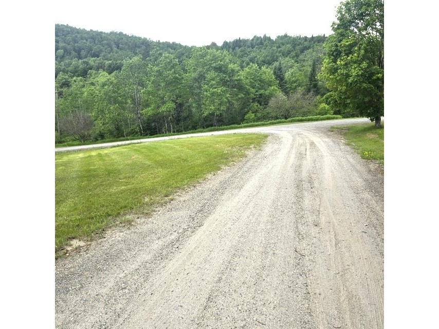 30 Hollow View Drive