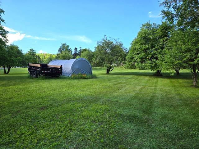 30 Hollow View Drive