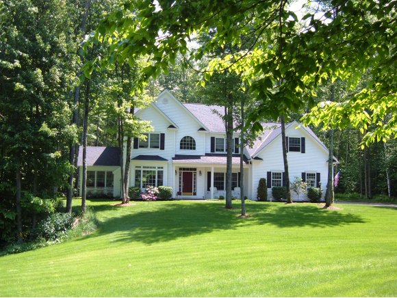 30 Lang Dr
