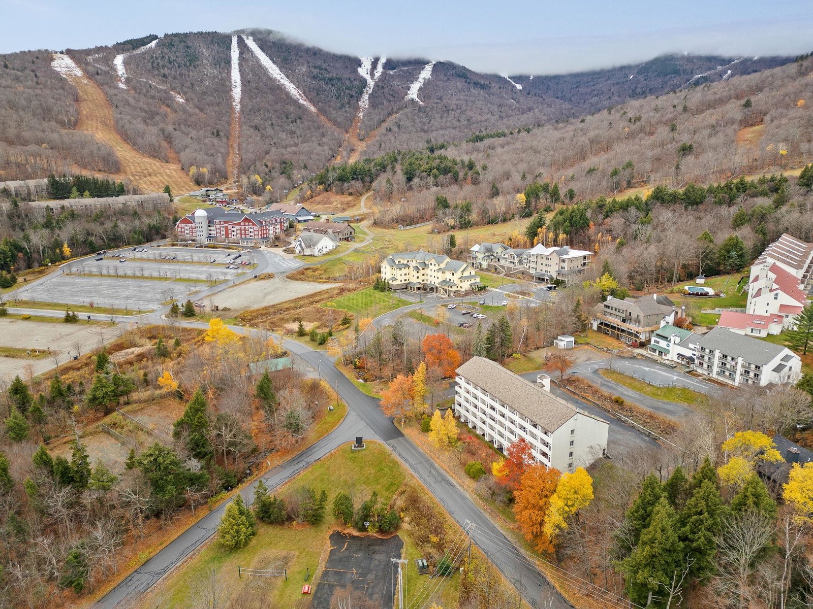30 Mountainside Drive, Unit Village Gate Unit 102