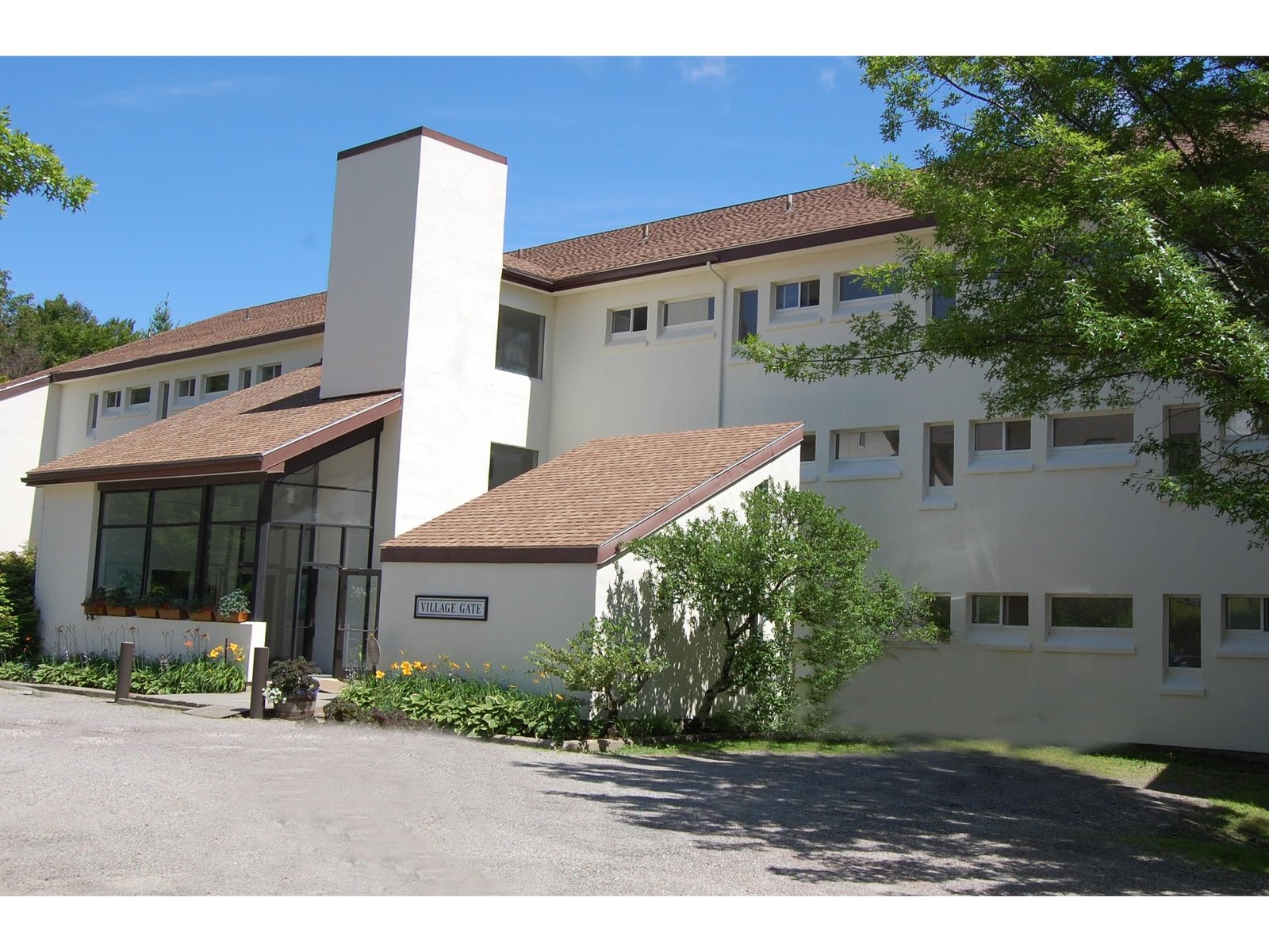 30 Mountainside Drive, Unit Village Gate Unit 306