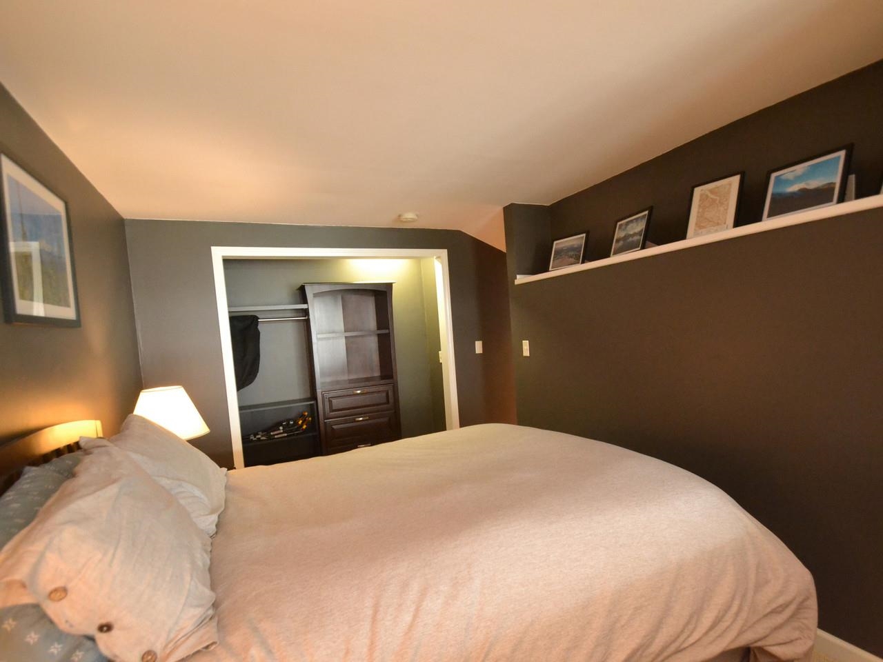 Bedroom/Closet