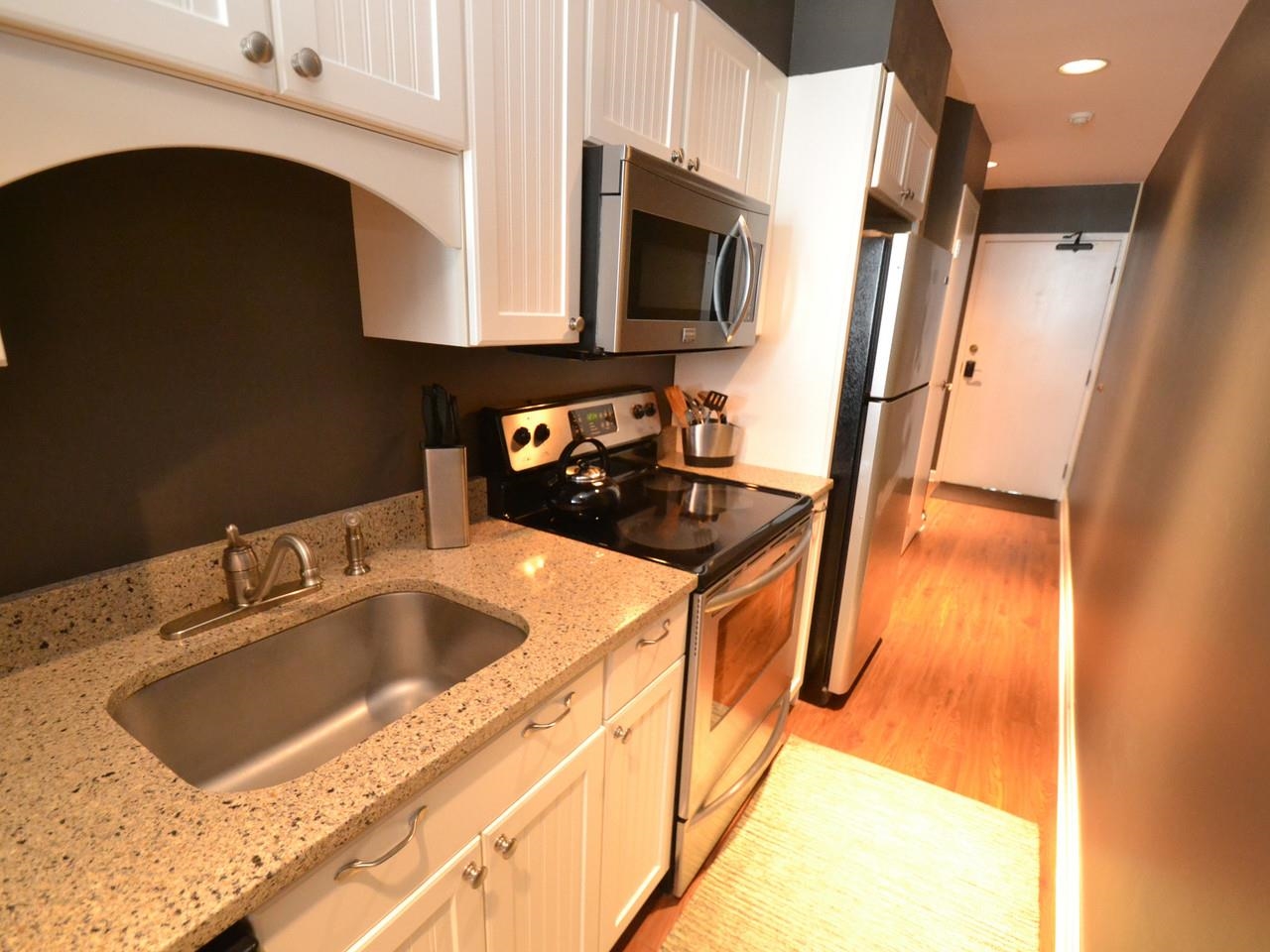 Kitchen/Hallway