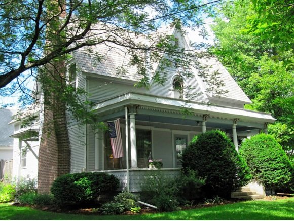 30 Pleasant Street