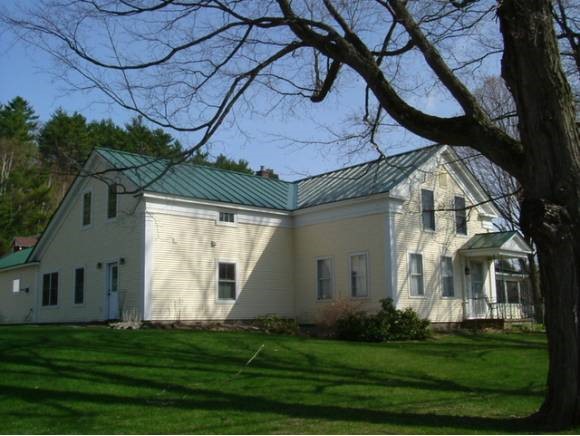 30 Railroad Street