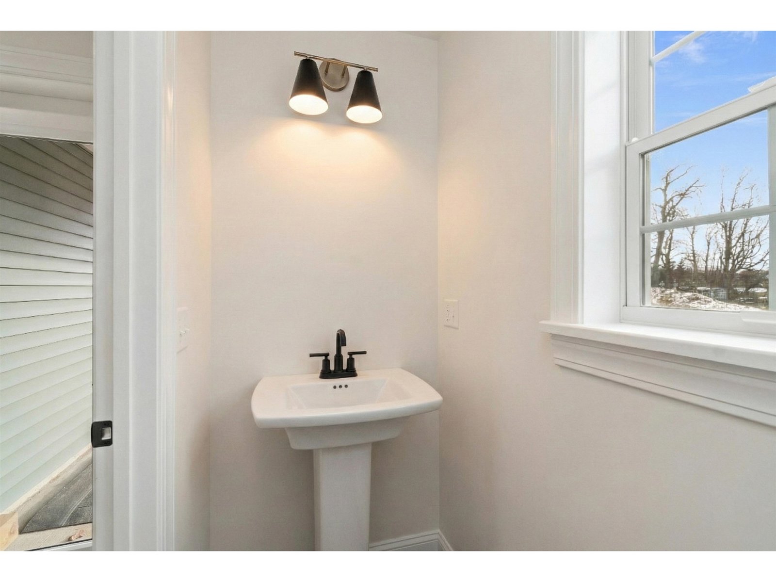 30 Upper Gilman Street, Unit 6