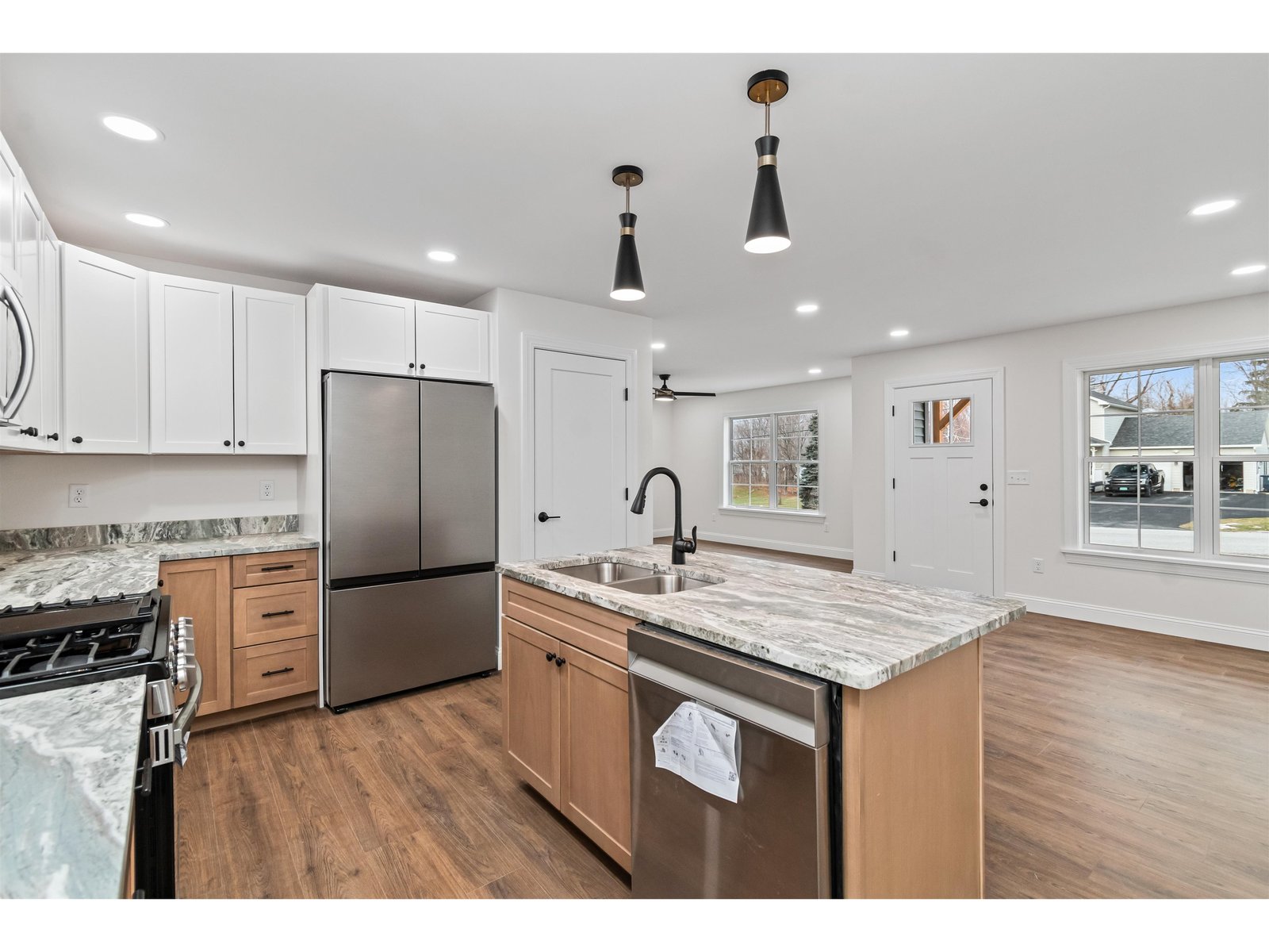 30 Upper Gilman Street, Unit 6