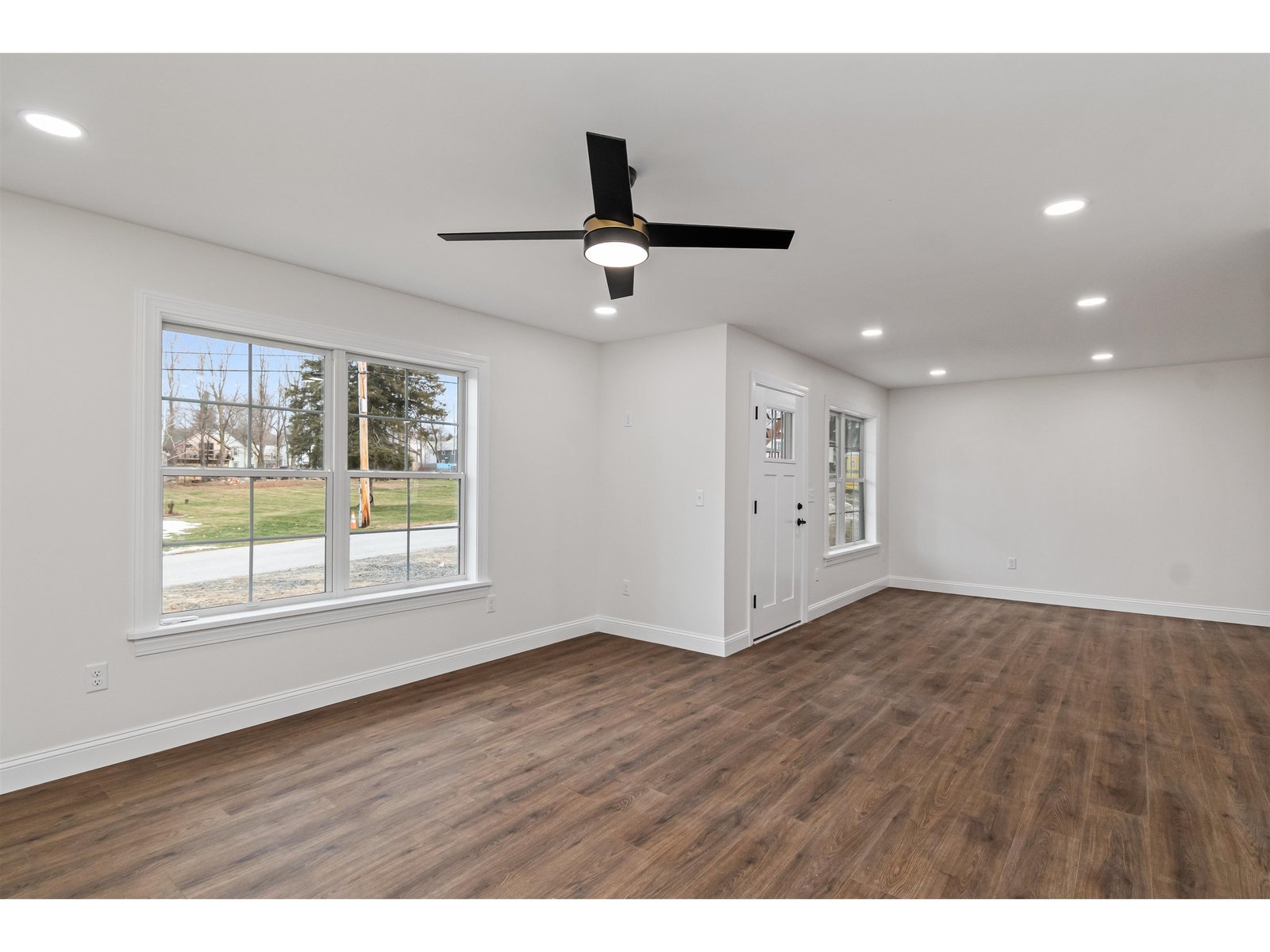 30 Upper Gilman Street, Unit 6