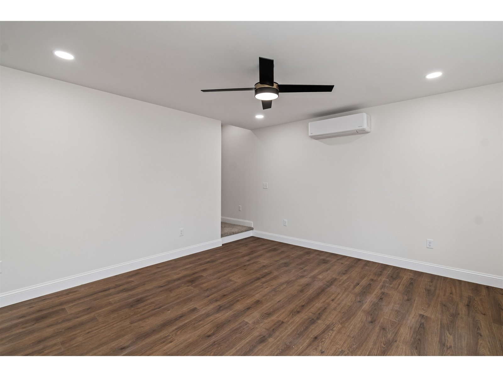 30 Upper Gilman Street, Unit 6