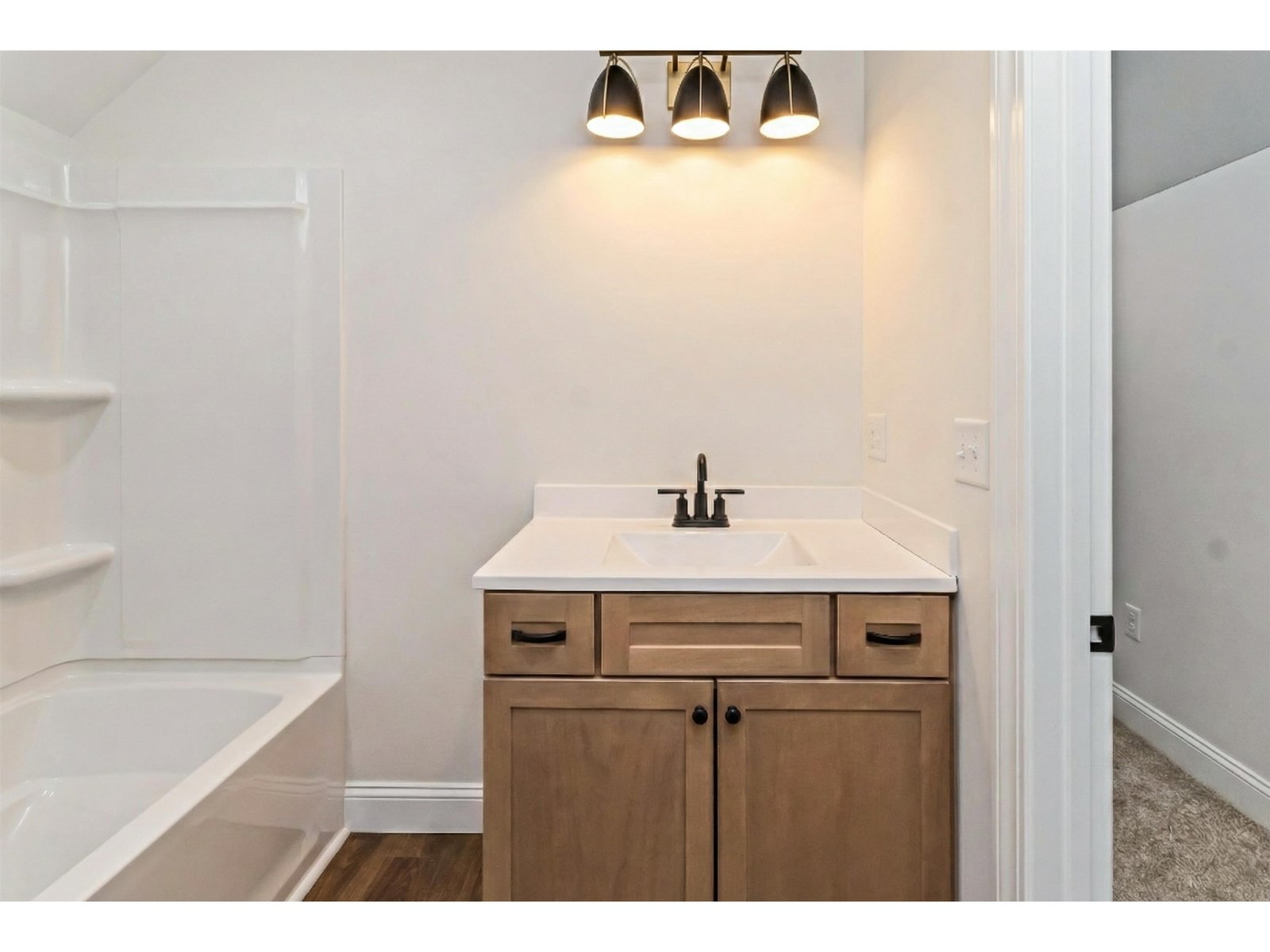 30 Upper Gilman Street, Unit 6