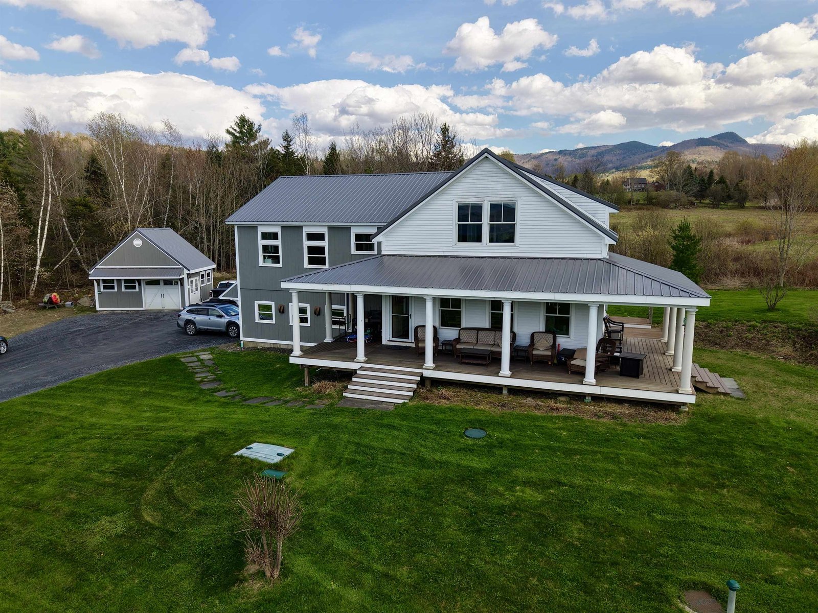 300 East Road, Waitsfield