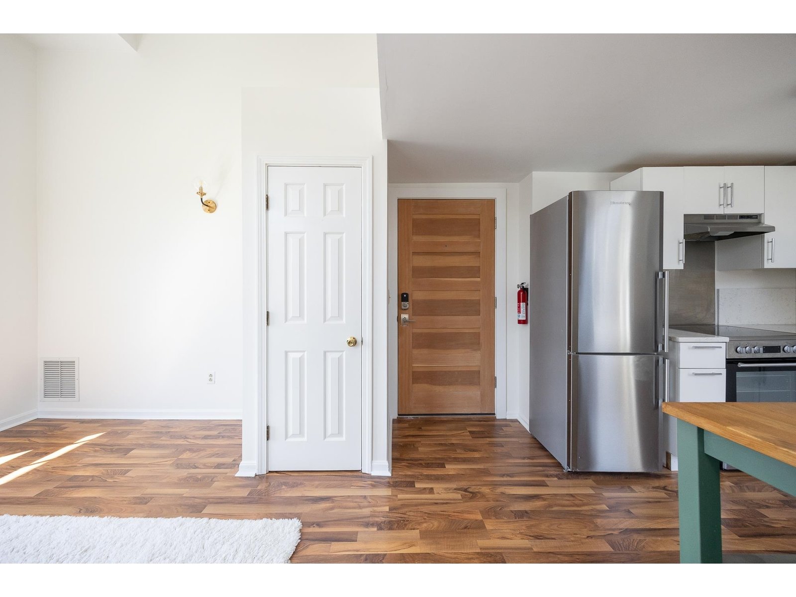 300 Main Street, Unit 5