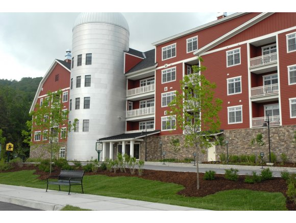 301/IV Clay Brook at Sugarbush, Unit 301