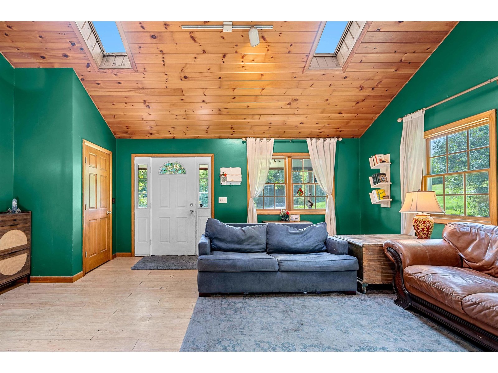 302 Brook Road