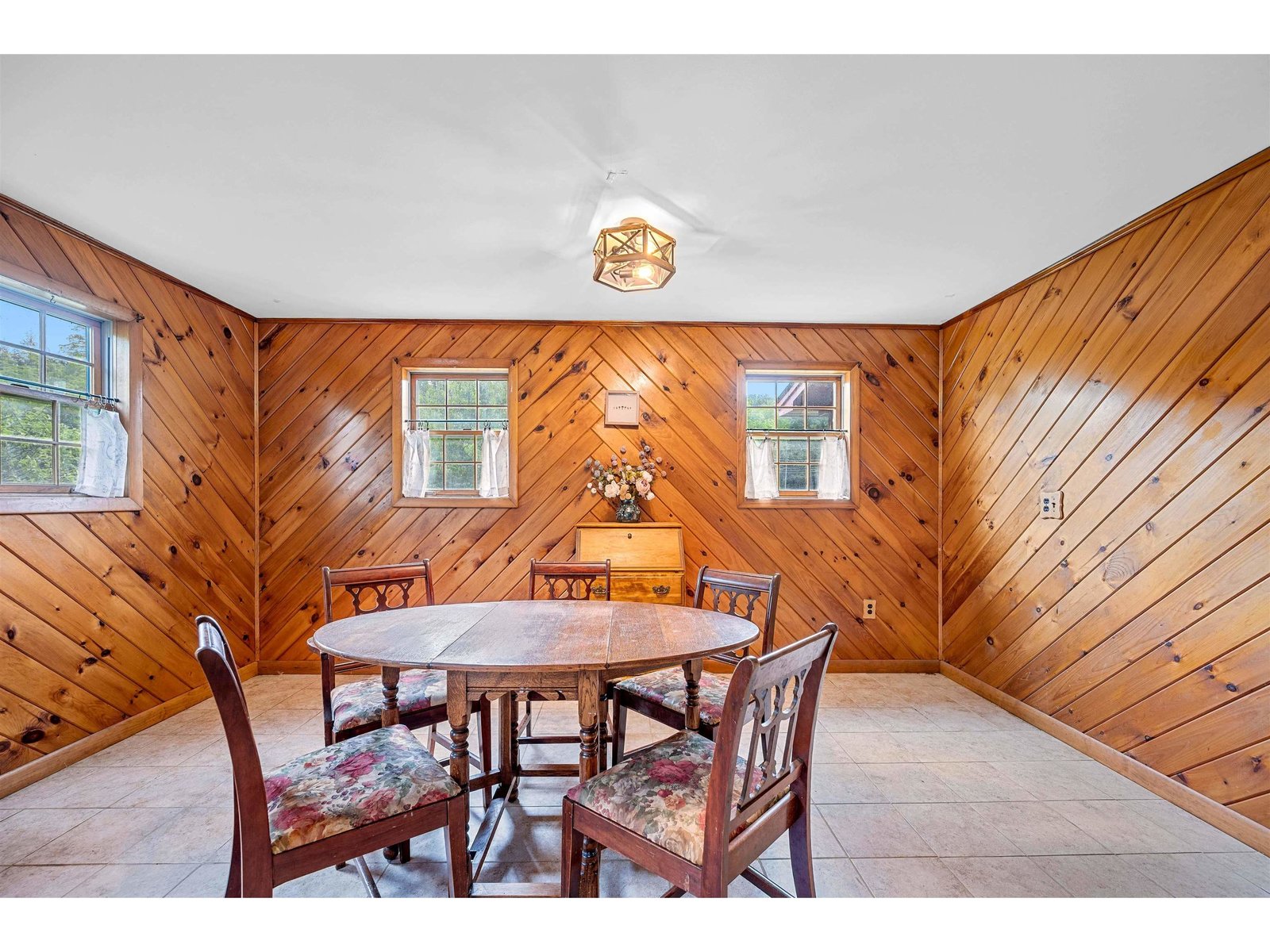 302 Brook Road