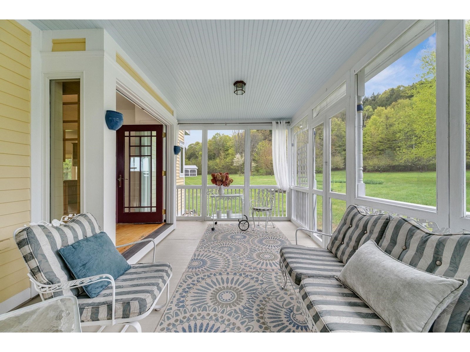 302 Ledge Hill Drive