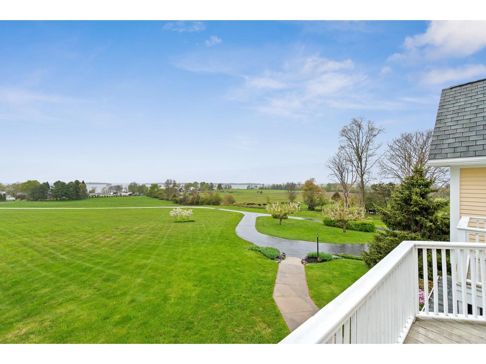 302 Ledge Hill Drive