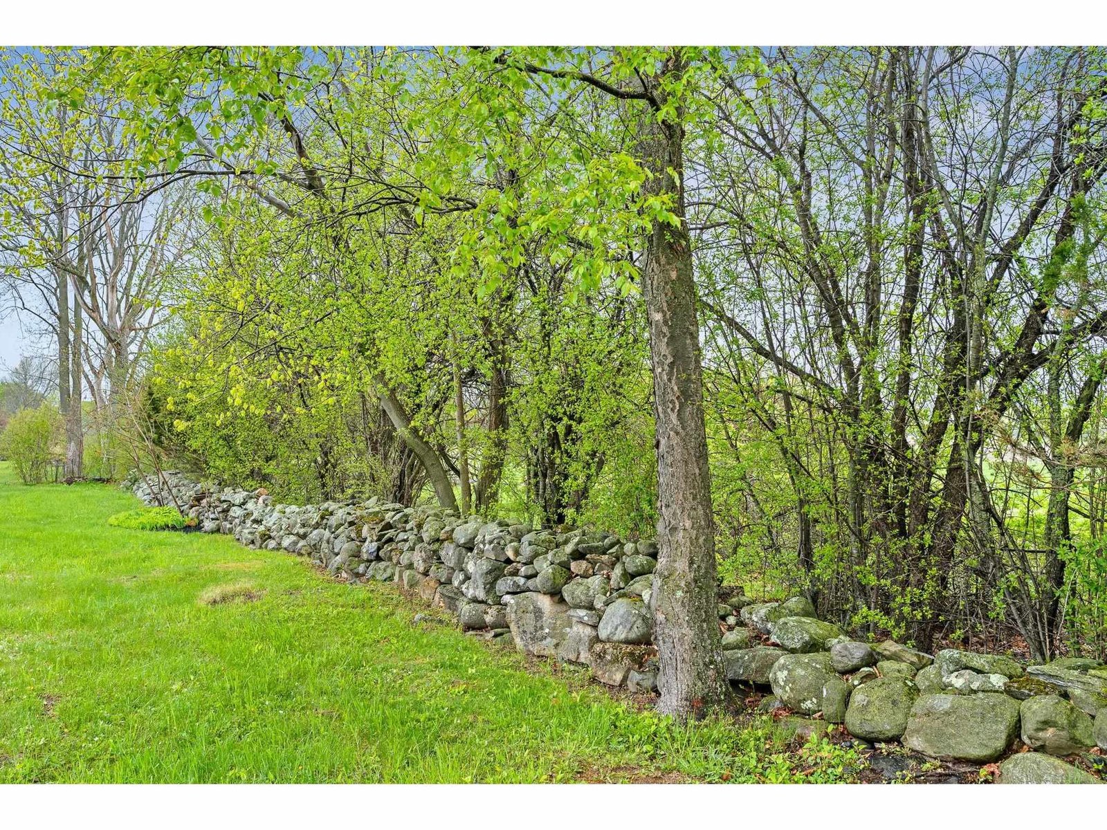 302 Ledge Hill Drive