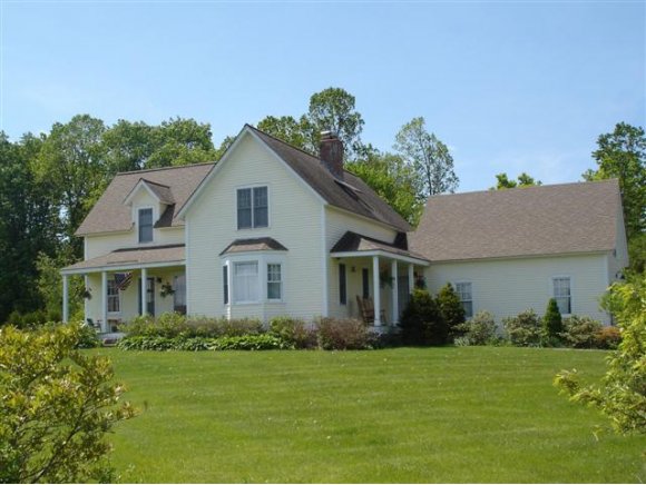 302 Maeck Farm Rd