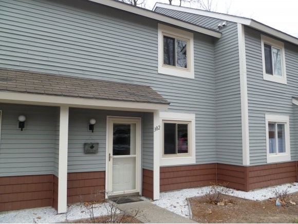 302 Sugartree Lane, Unit 302