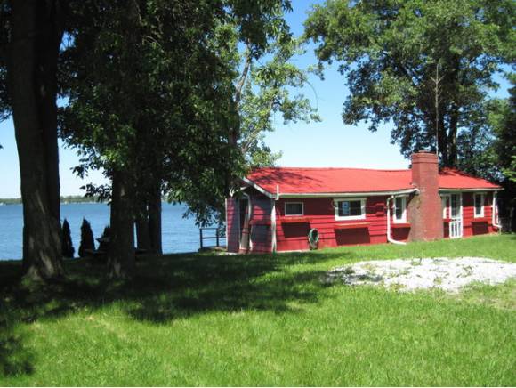303 Ferrand Road