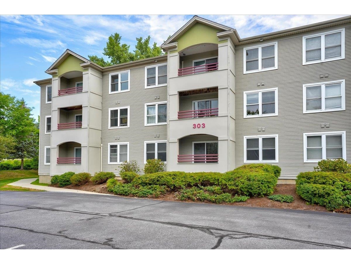 303 Lime Kiln Road, South Burlington