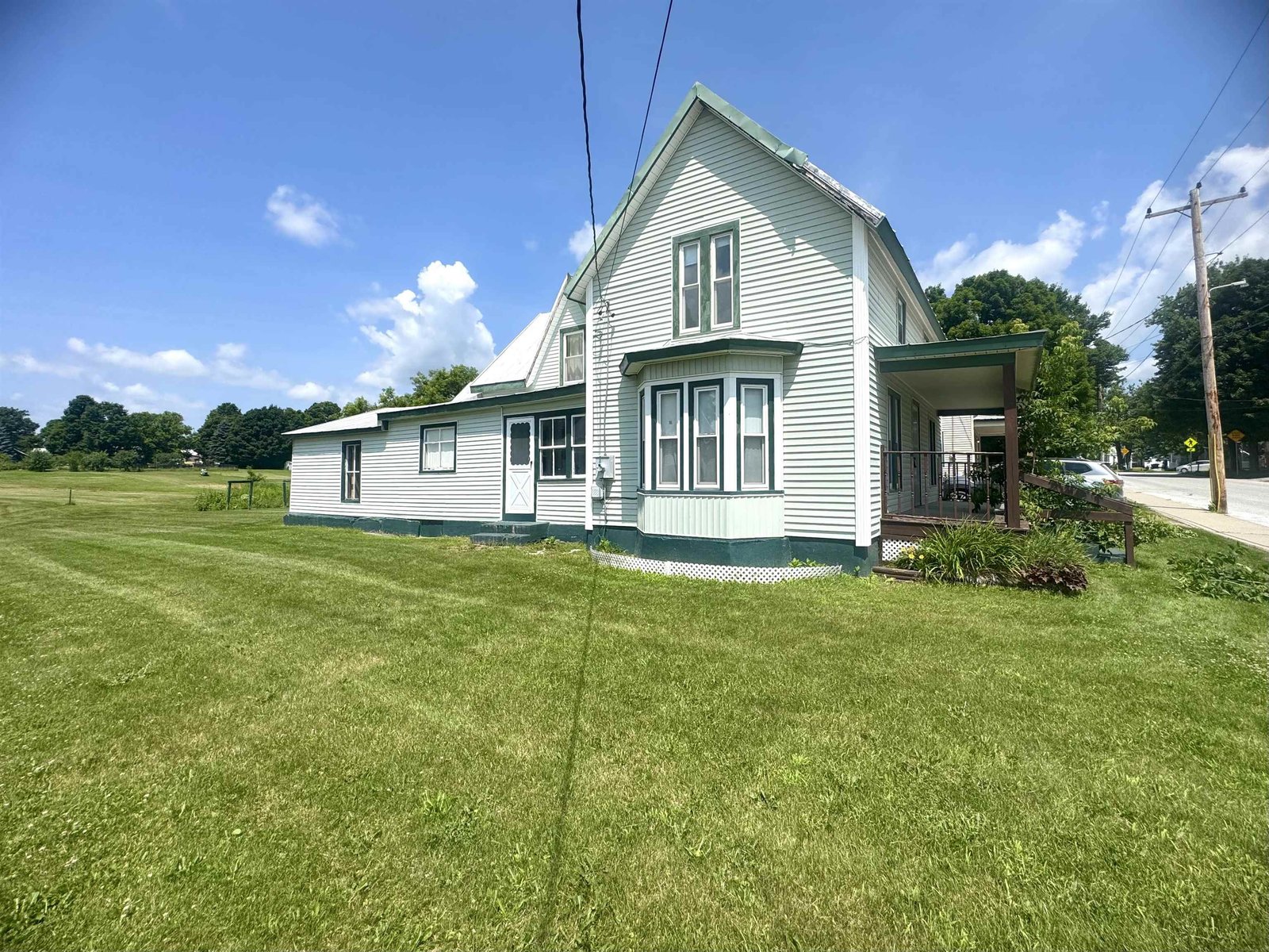303 Pleasant Street