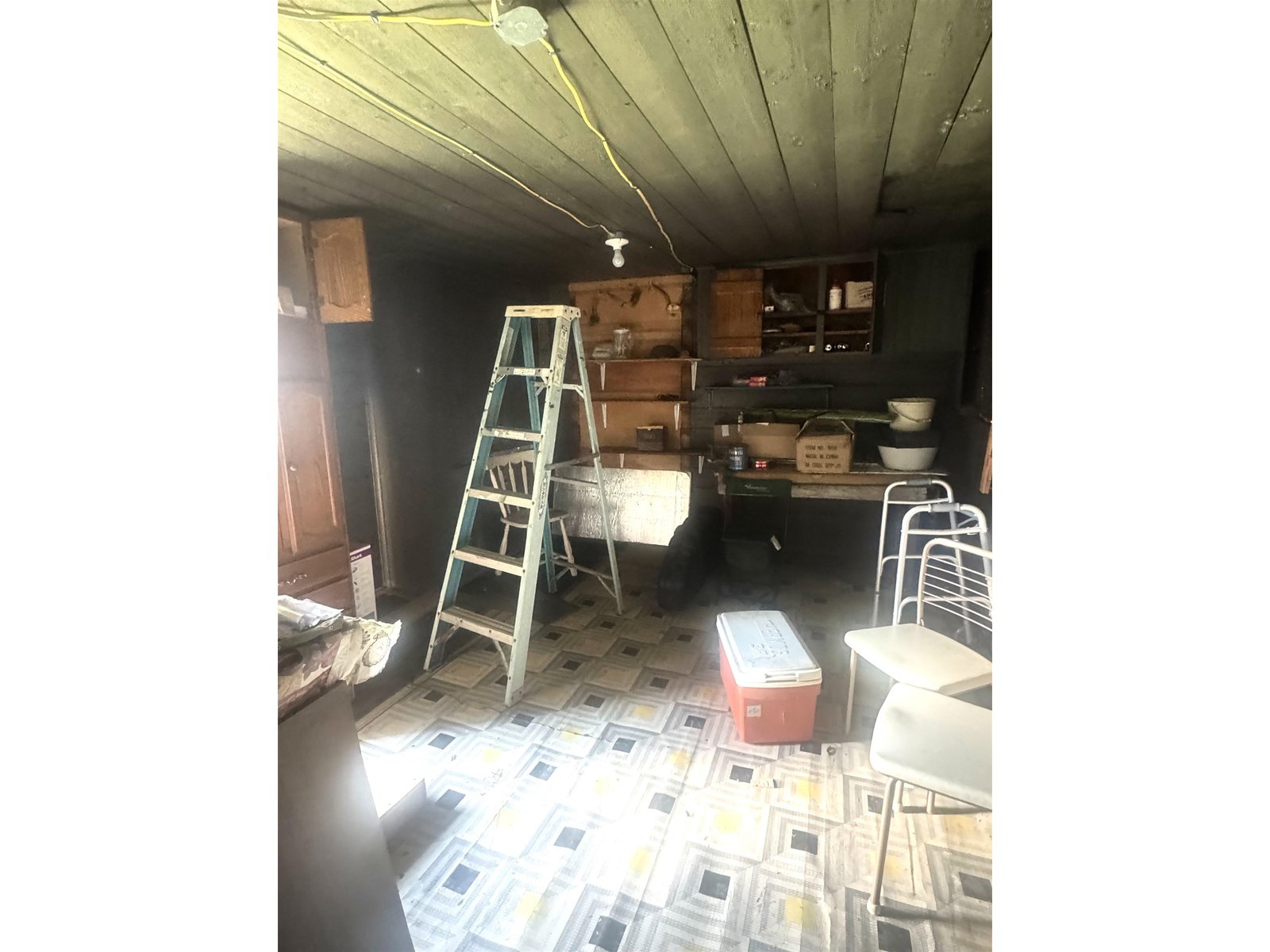 303 Pleasant Street