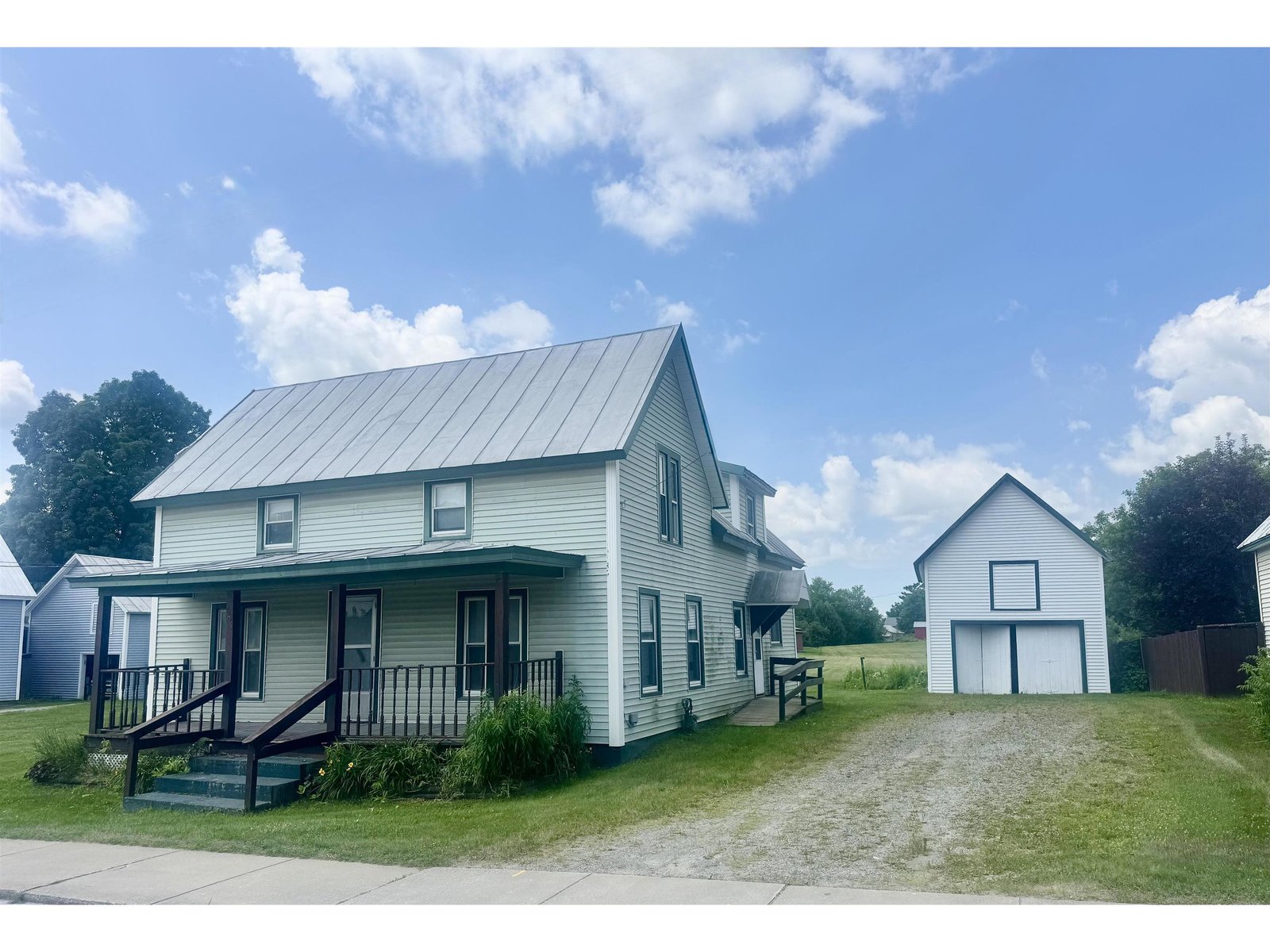 303 Pleasant Street