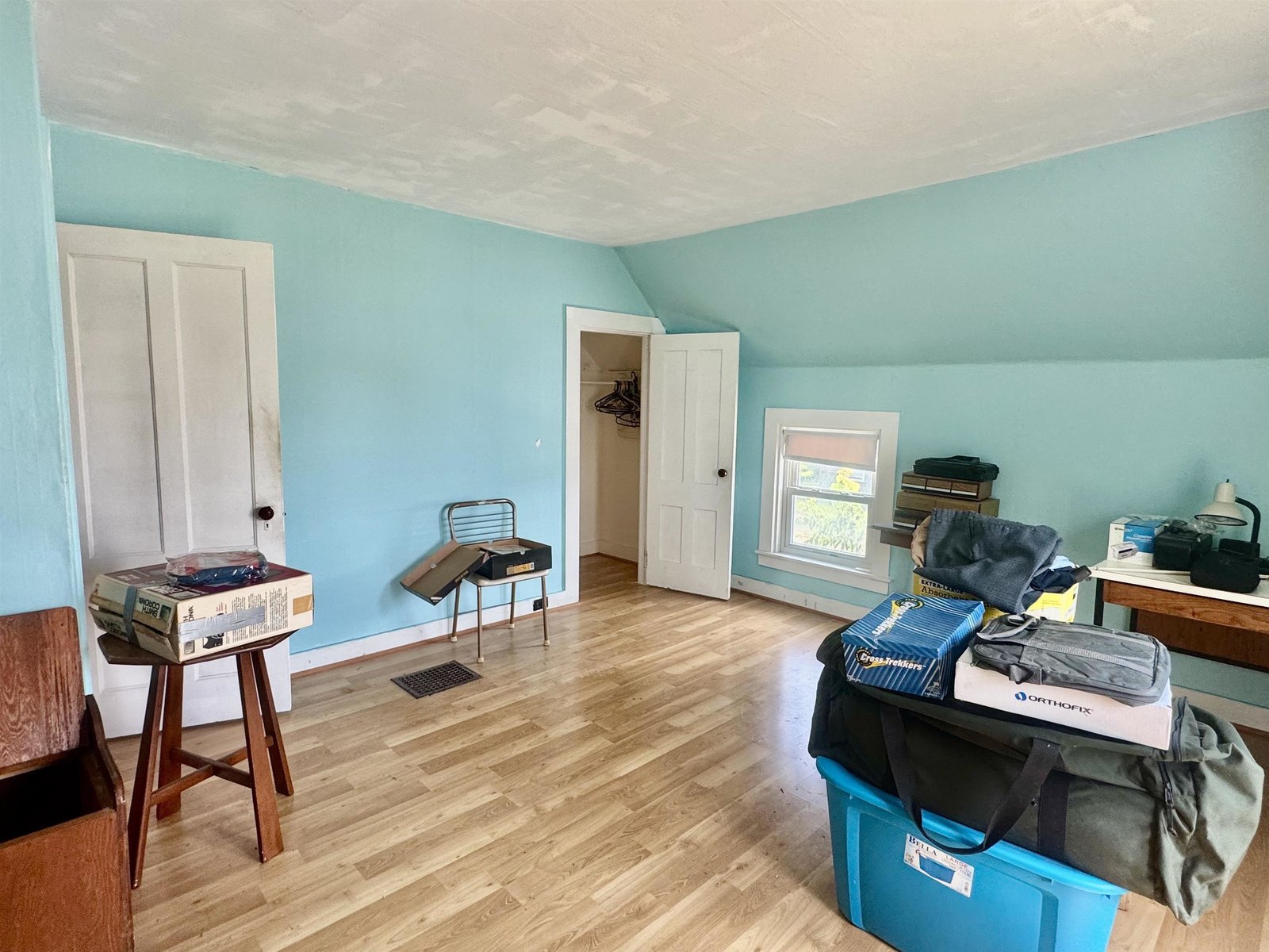 303 Pleasant Street