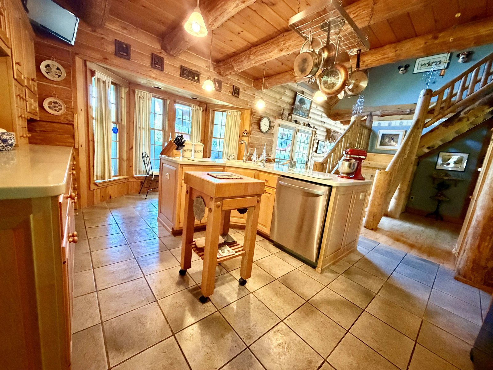 3036 West Woodstock Road