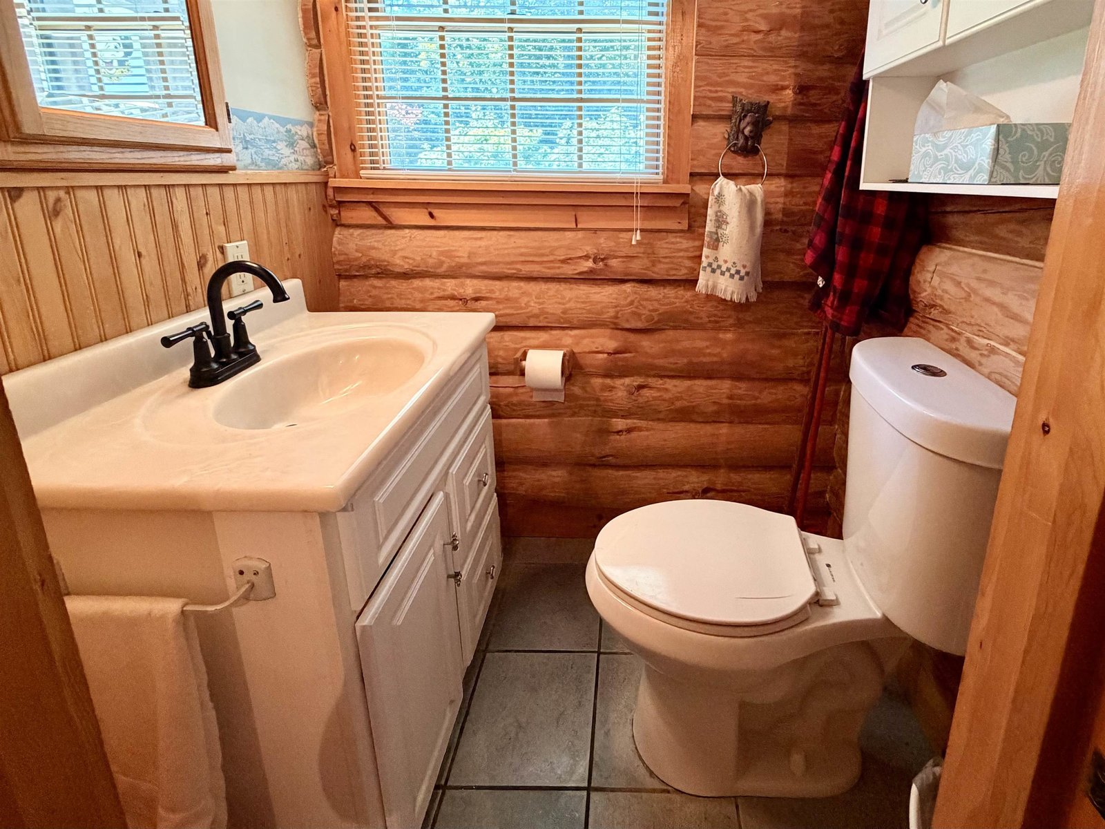 3036 West Woodstock Road