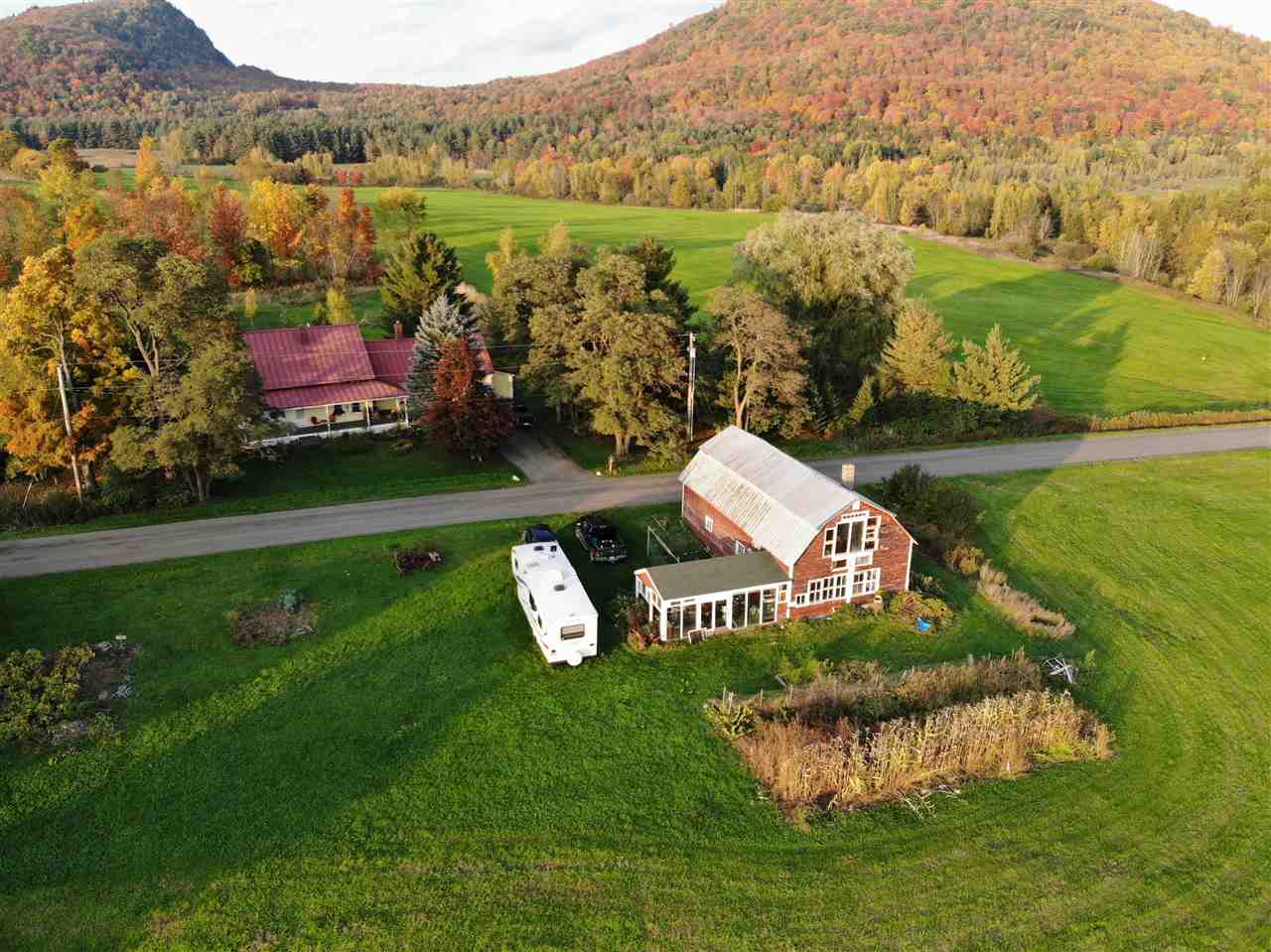 3039 Bear Mountain Road