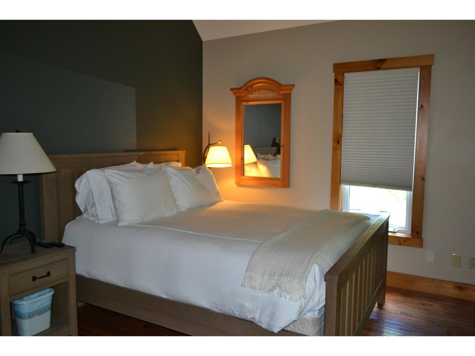 Main Floor 2nd bedroom