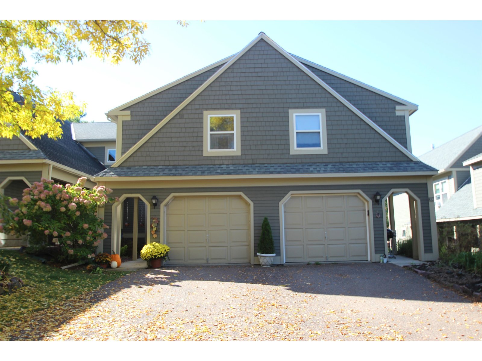 304 Redrock Drive