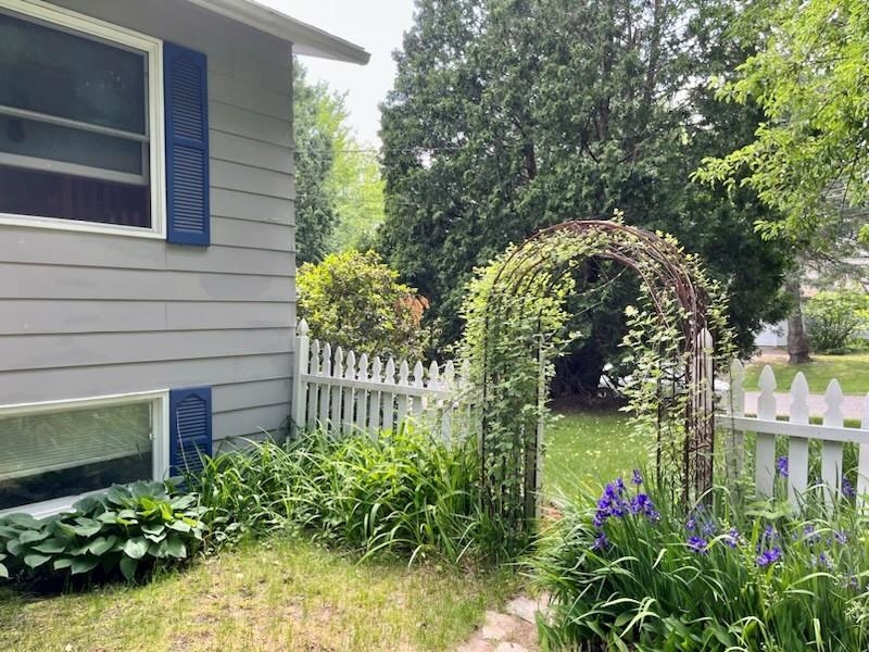 304 Stonybrook Drive