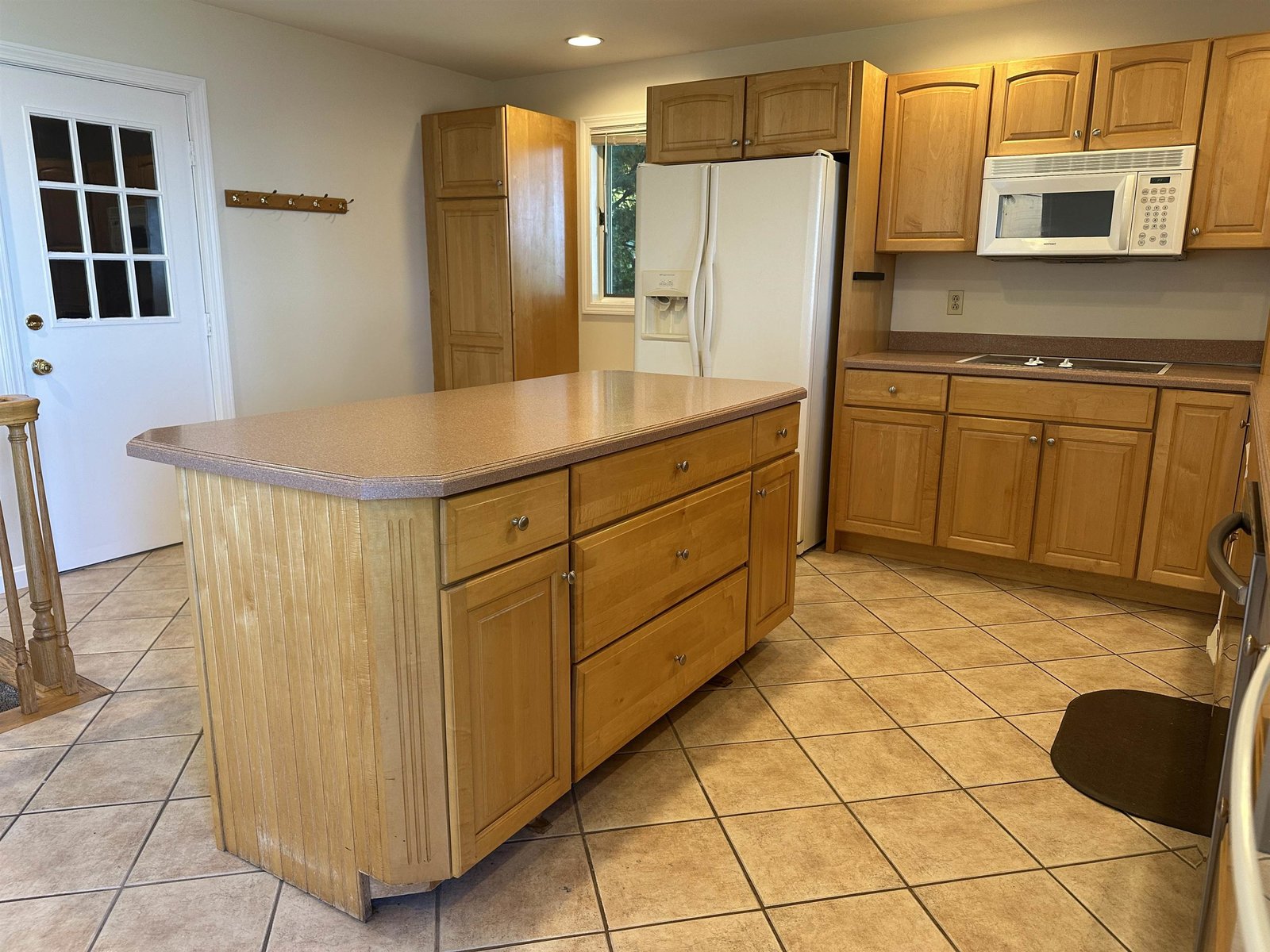 304 Thayer Bay Road