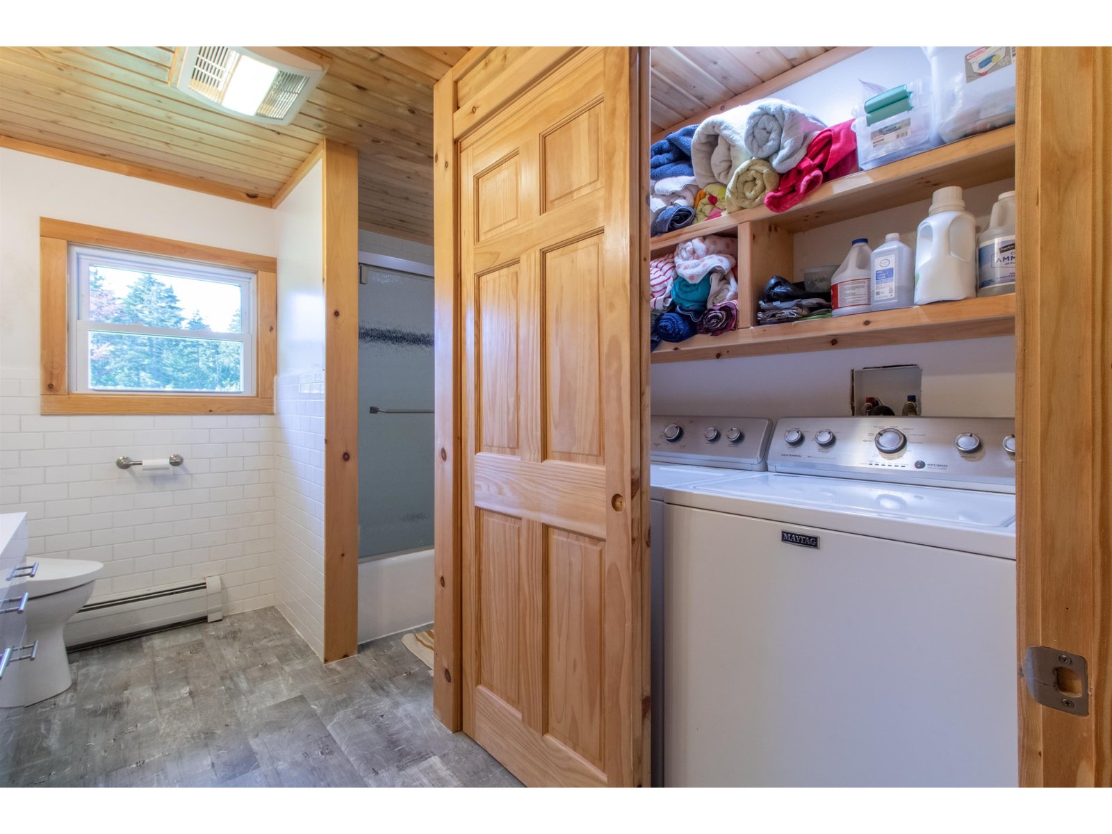 3041 Cross Road