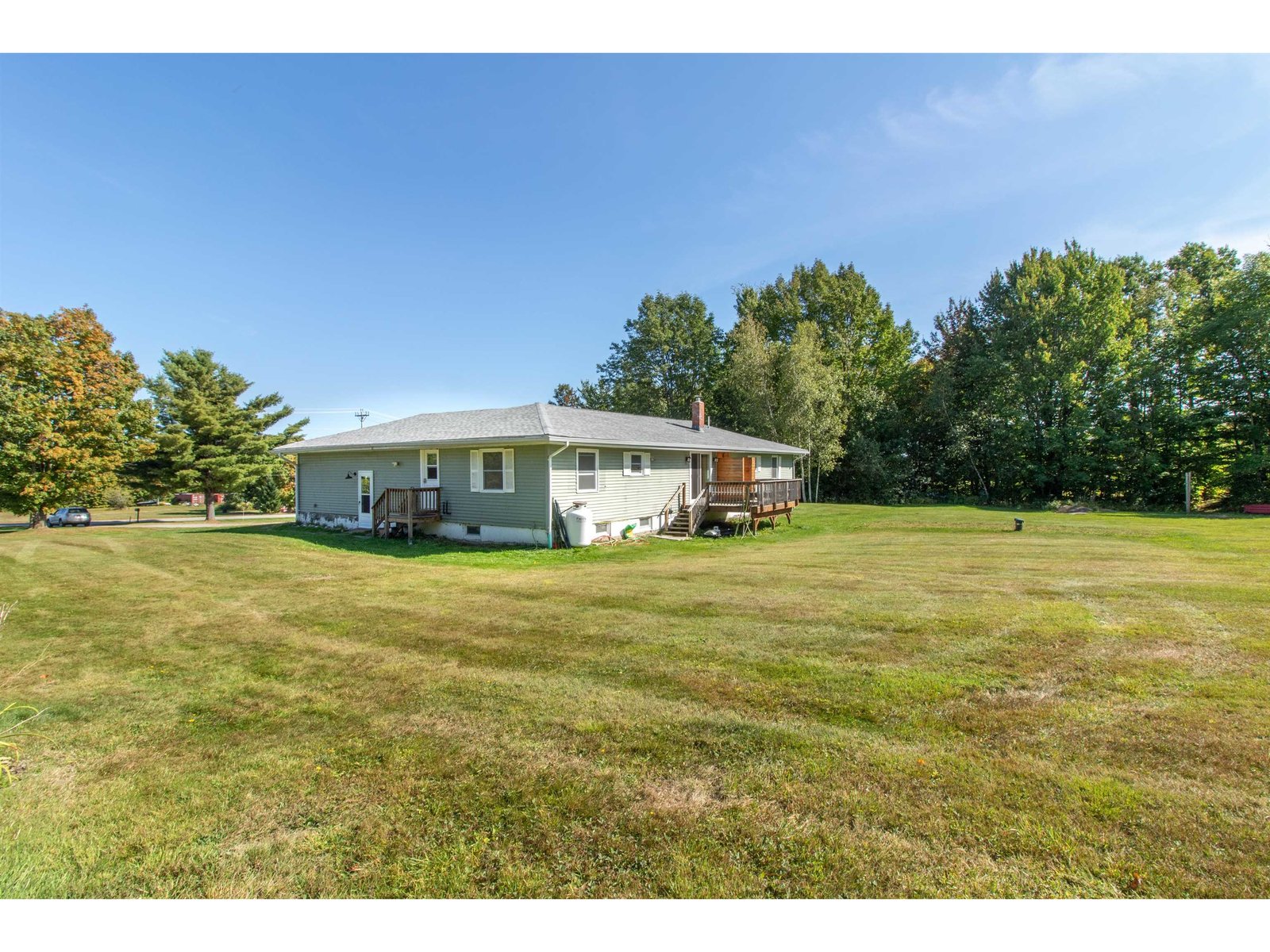 3041 Cross Road