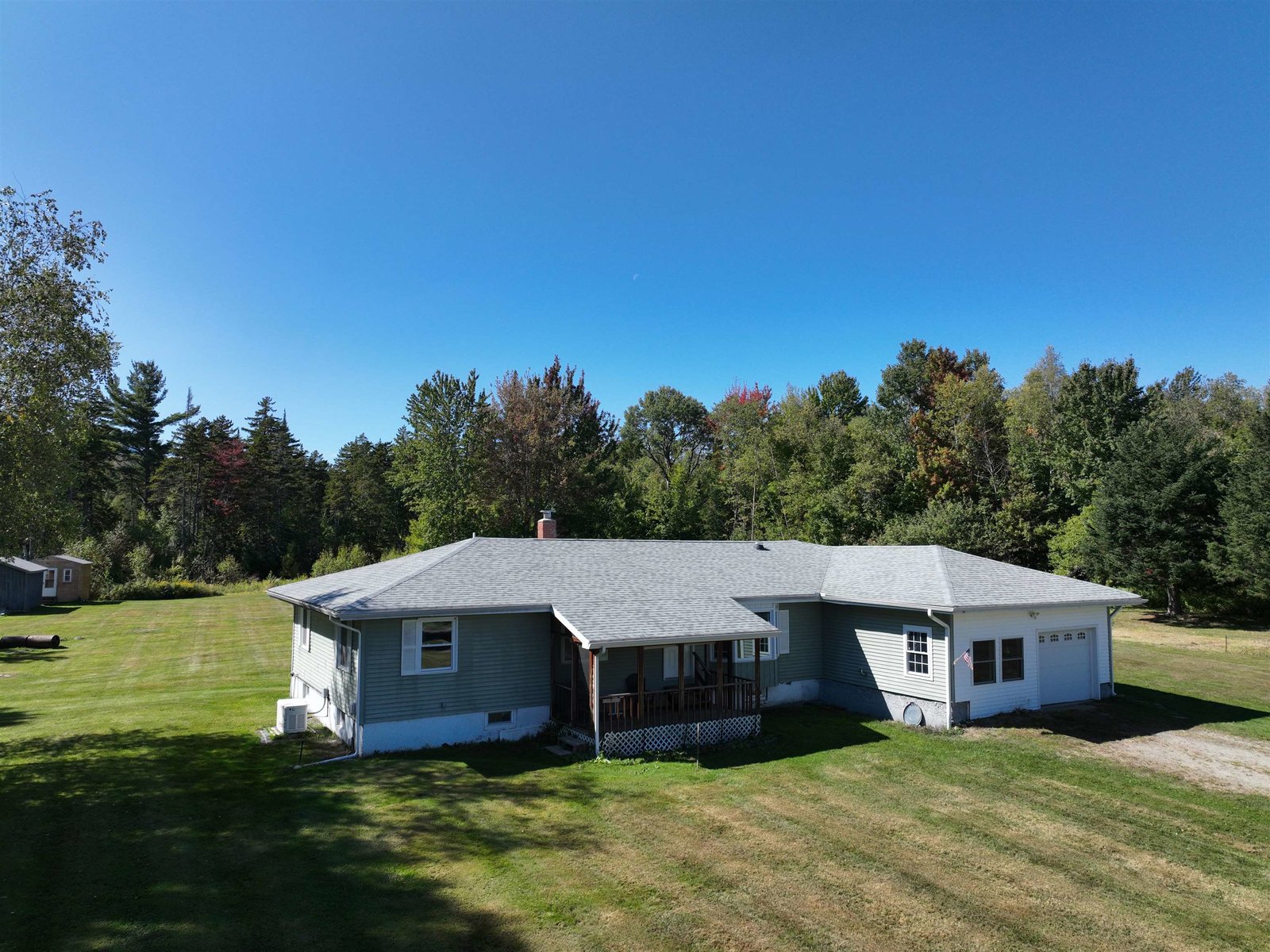 3041 Cross Road