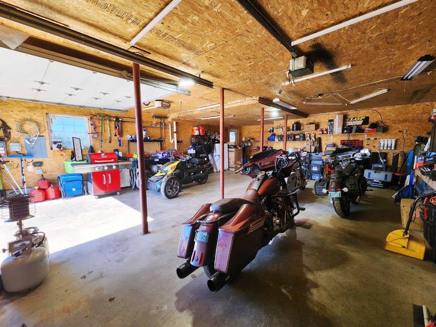 Oversized 2 stall garage with walkout