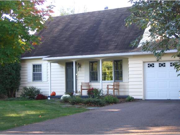305 Hullcrest Rd