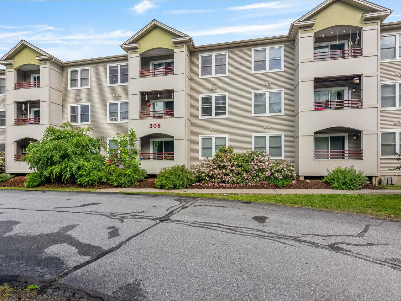 305 Lime Kiln Drive, Unit 140