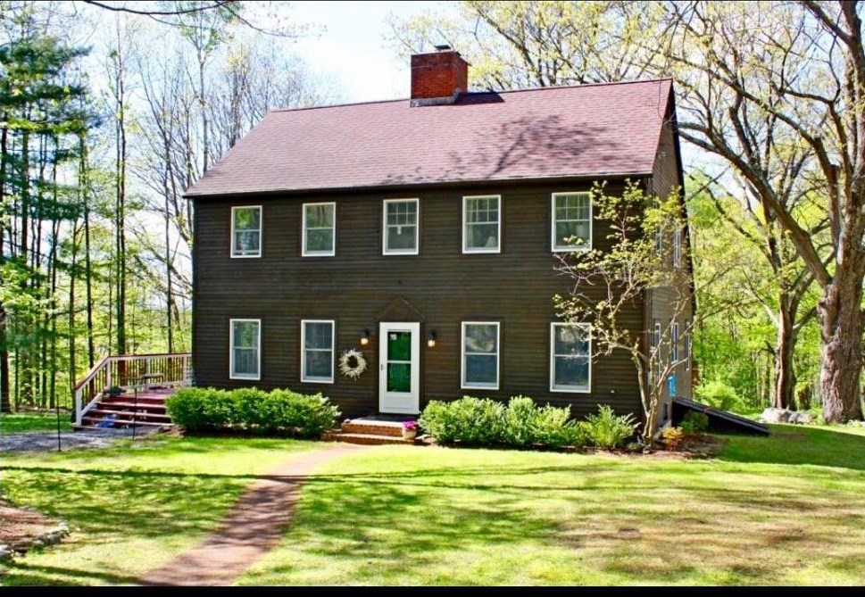 305 Mead Lane, Middlebury 305 Mead Lane, Middlebury