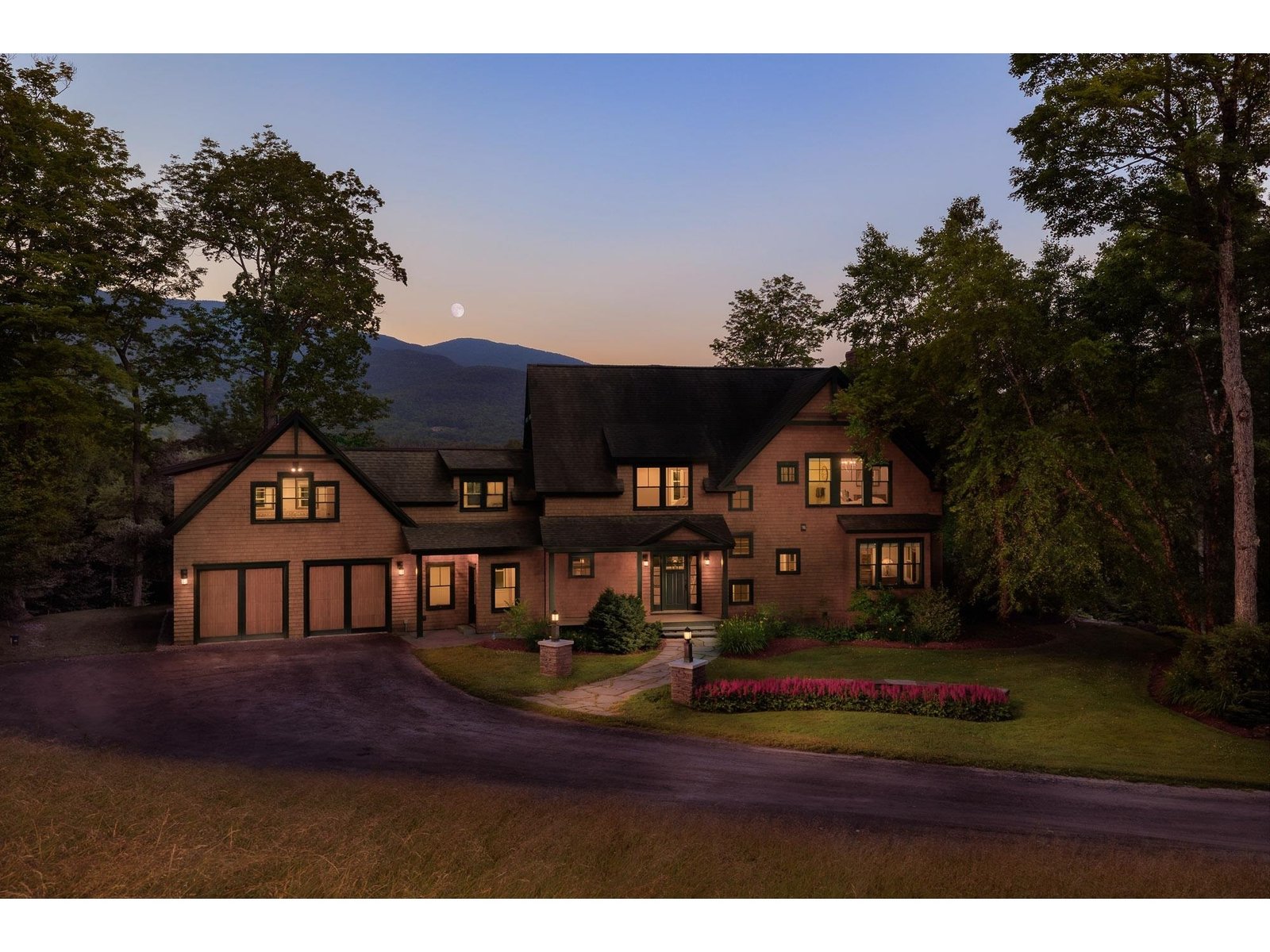 305 Owls Head Lane