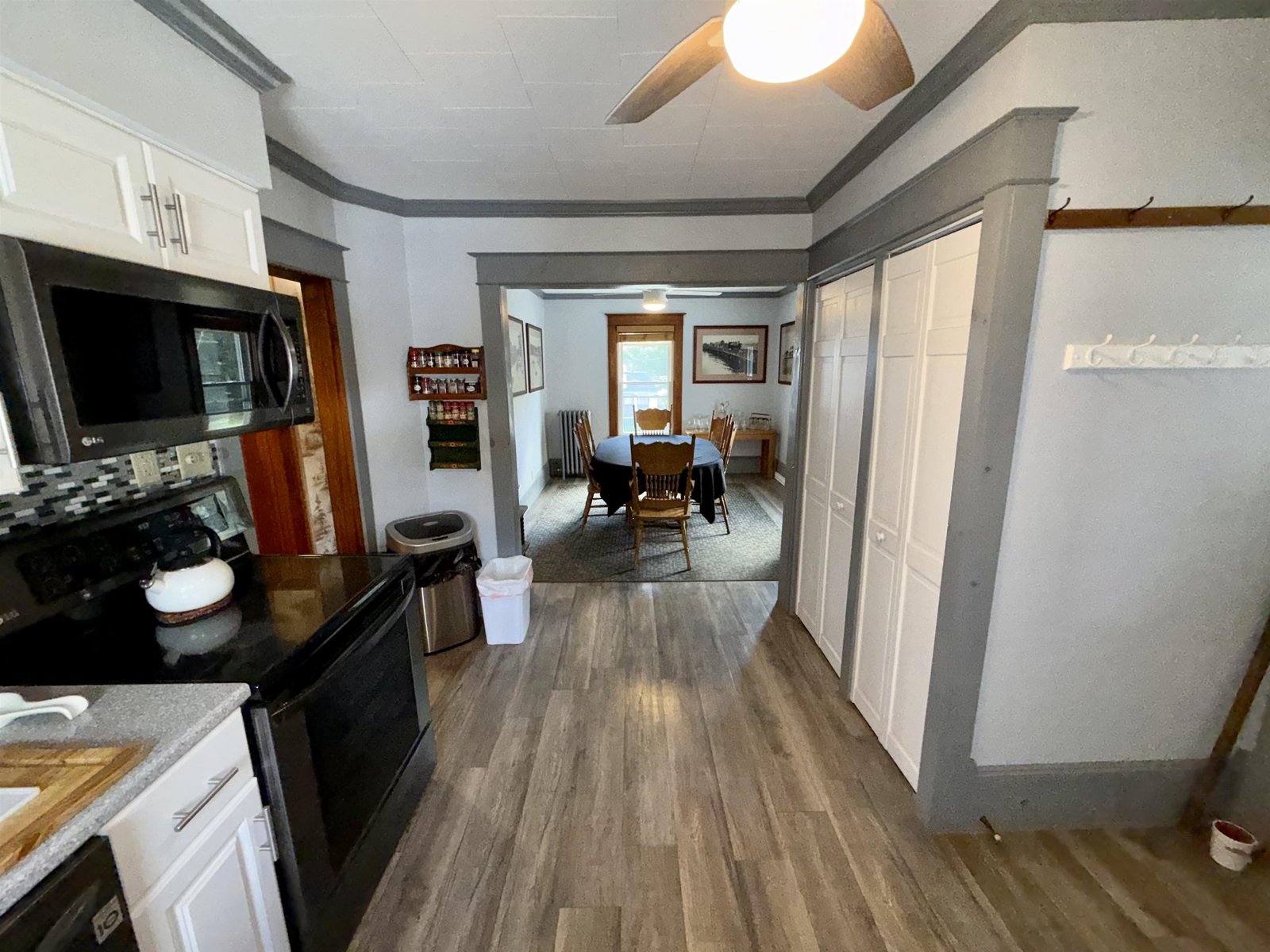 Unit 2 | Kitchen & Formal Dining