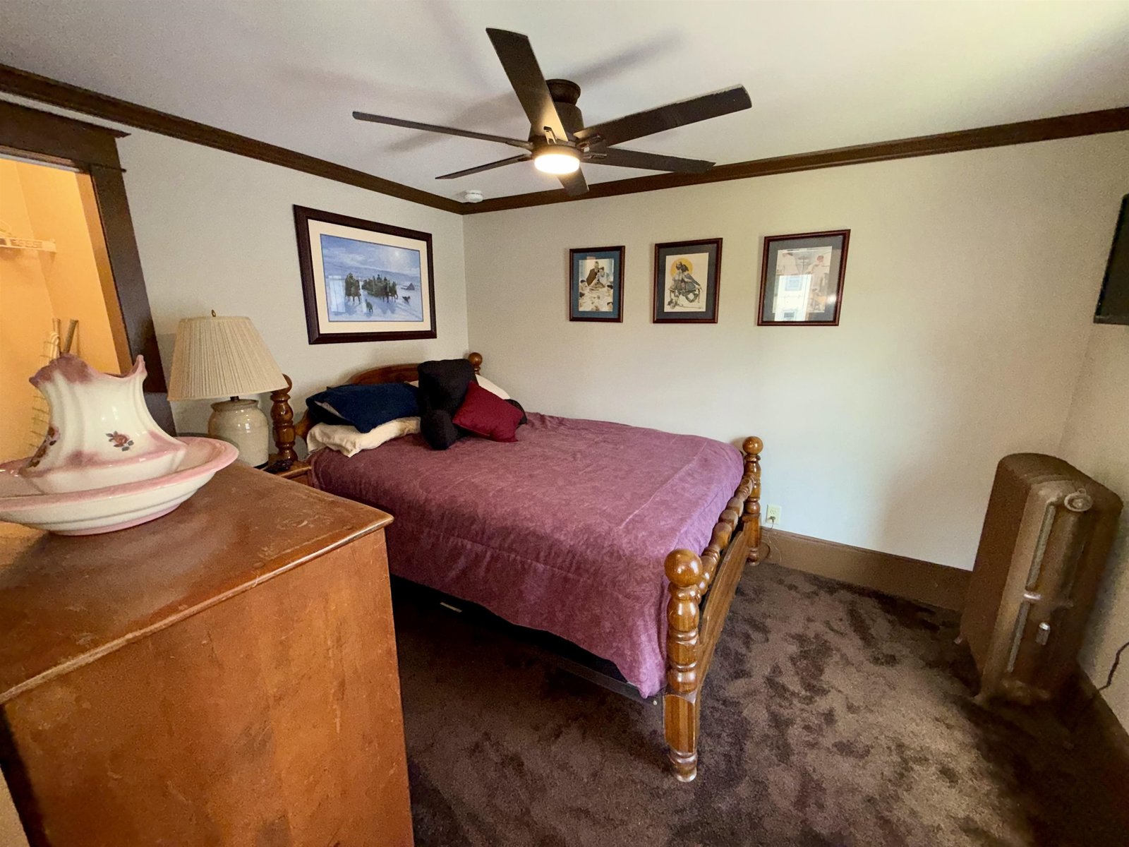 Unit 2 | 2nd Bedroom (Off Living Room)